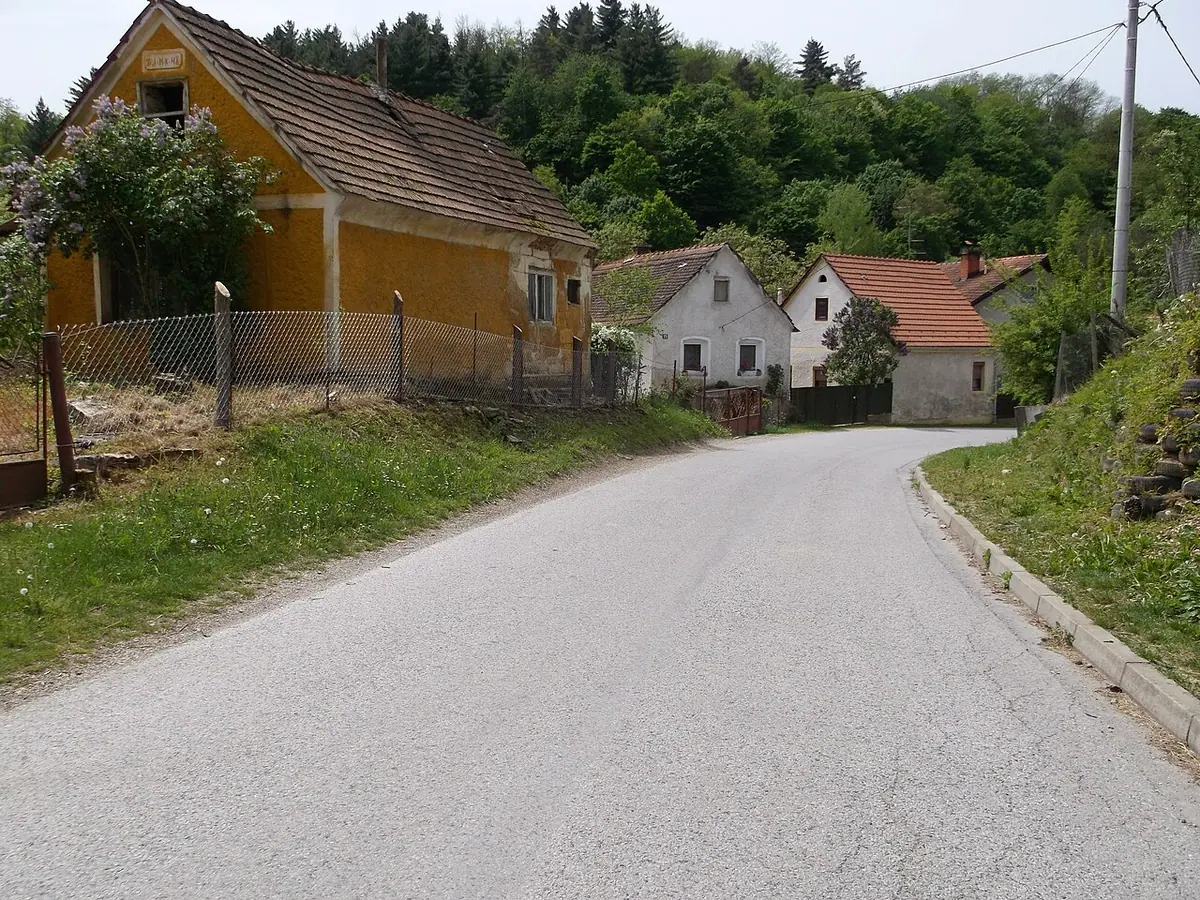 Fotografija mjesta Vinica (naslov izvornika: Vulica vu Vinici)