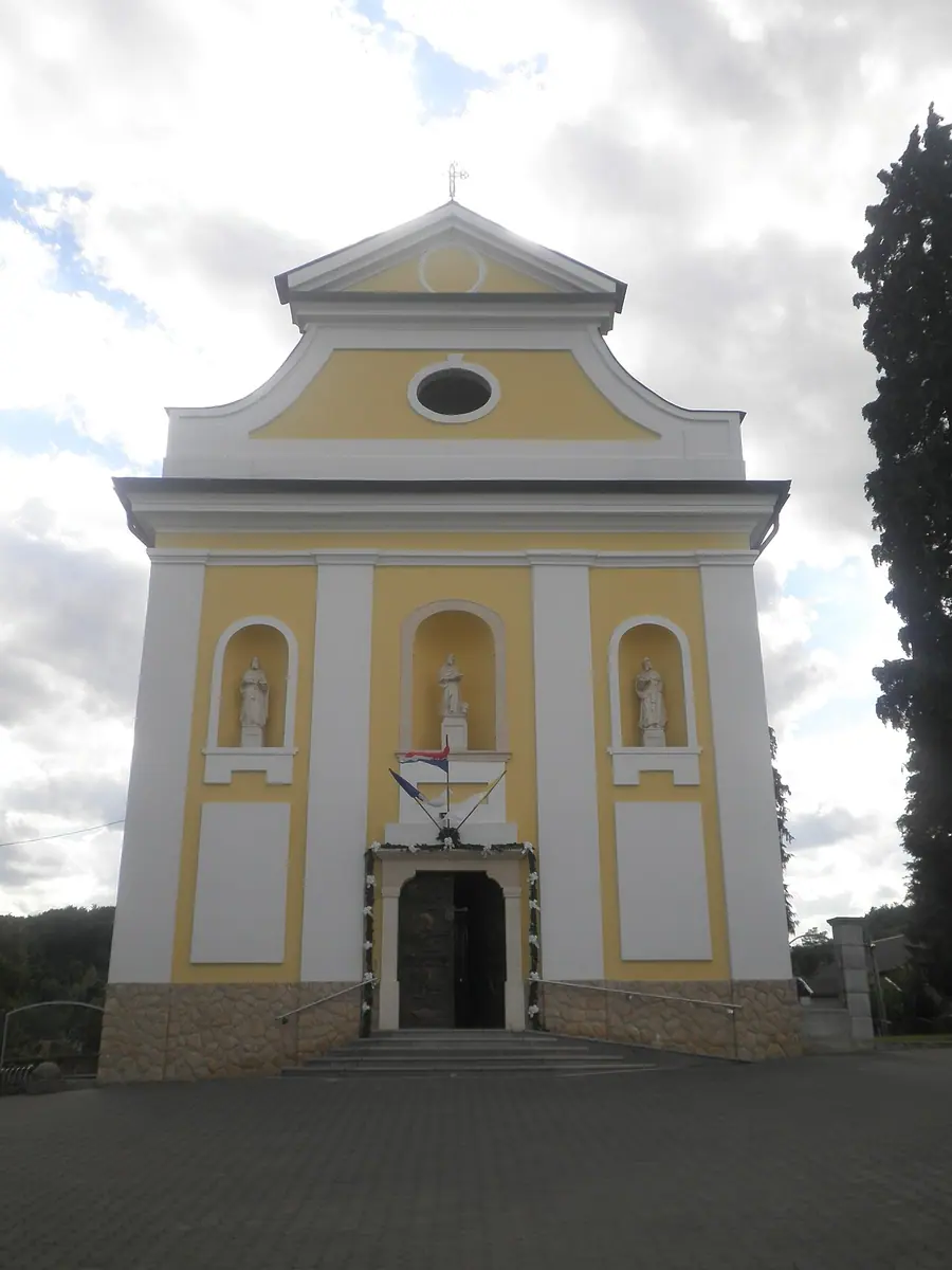 Fotografija mjesta Marčan (naslov izvornika: Crkva sv Marka Marcan)