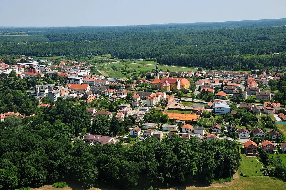 Fotografija mjesta Našice (naslov izvornika: Nasice2015)