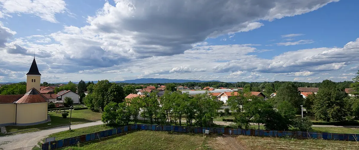 Fotografija mjesta Novo Čiče (naslov izvornika: Novo Cice panorama)