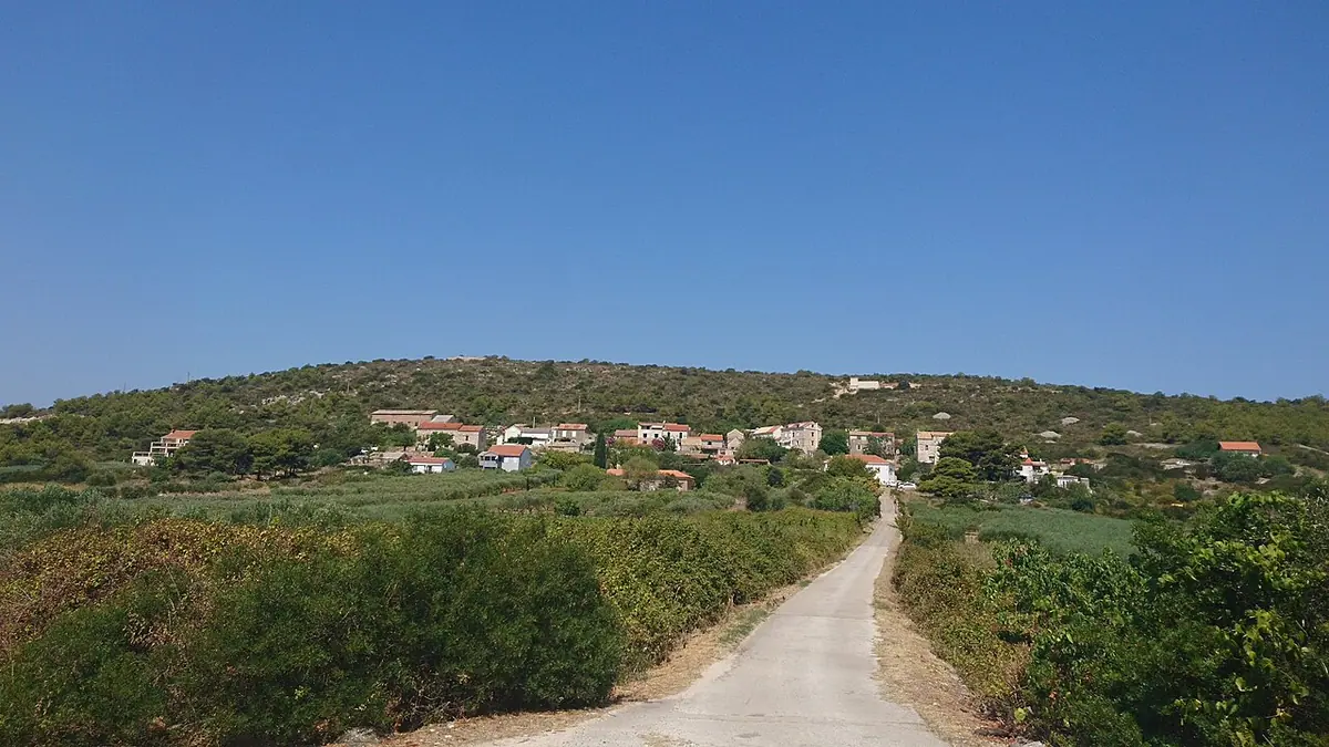 Fotografija mjesta Podstražje (naslov izvornika: Podstražje Vis)